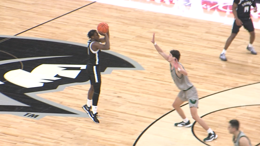 78856 Vo Pc Green Bay Mbb Rv Isteele00 00 11 48still001