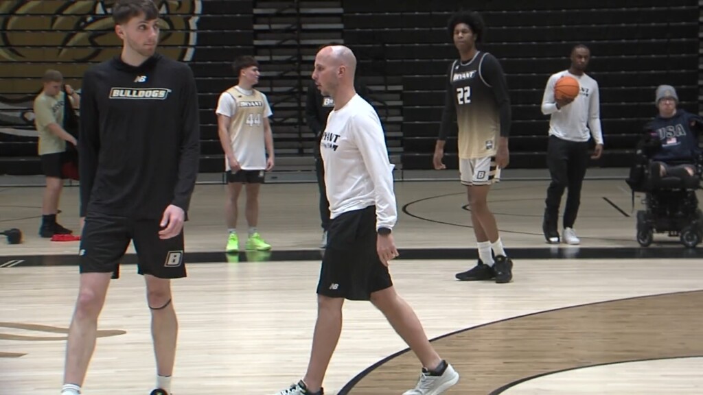 Bryant Gets Set To Host Brown At Chace Center Friday