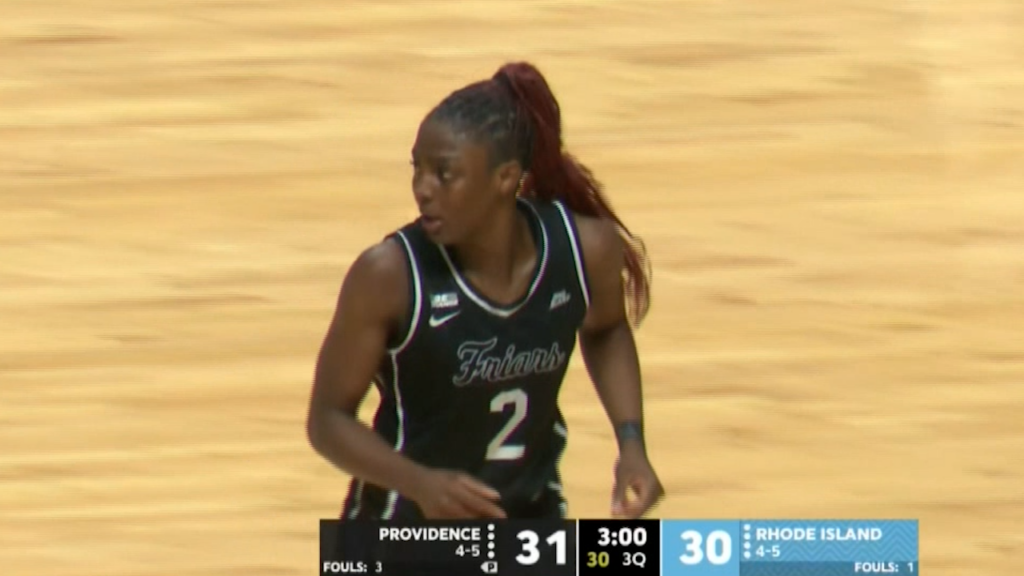 81150 Vo Pc Uri Wbb Rv Isteele00 00 34 52still001