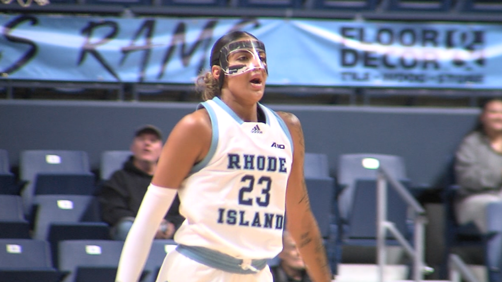 Kaur00 00 07 04still001