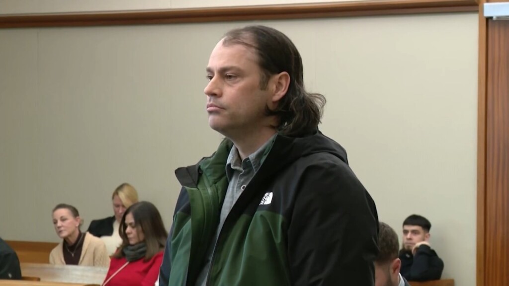 Johnston Body Slamming Suspect In Court