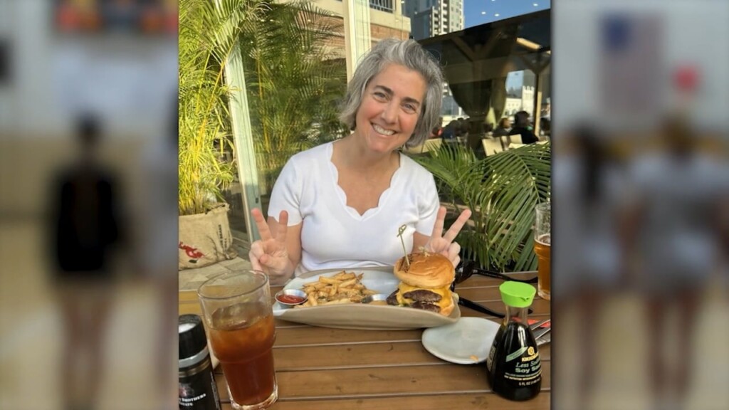 North Kingstown Basketball Team Honors Woman Killed In Suspected Dui Crash