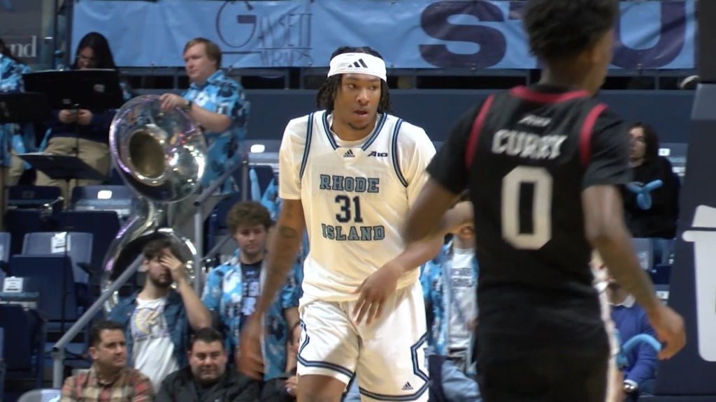 88112 Vo Uri Umass Mbb Rv Isteele00 01 08 48still001