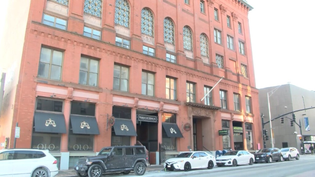 Central Falls Judge Resigns After Fbi Search