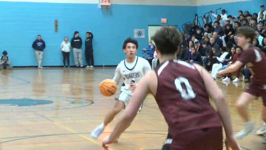 Moses Brown Advances Past East Greenwich Into D Ii Boys Hoops Final