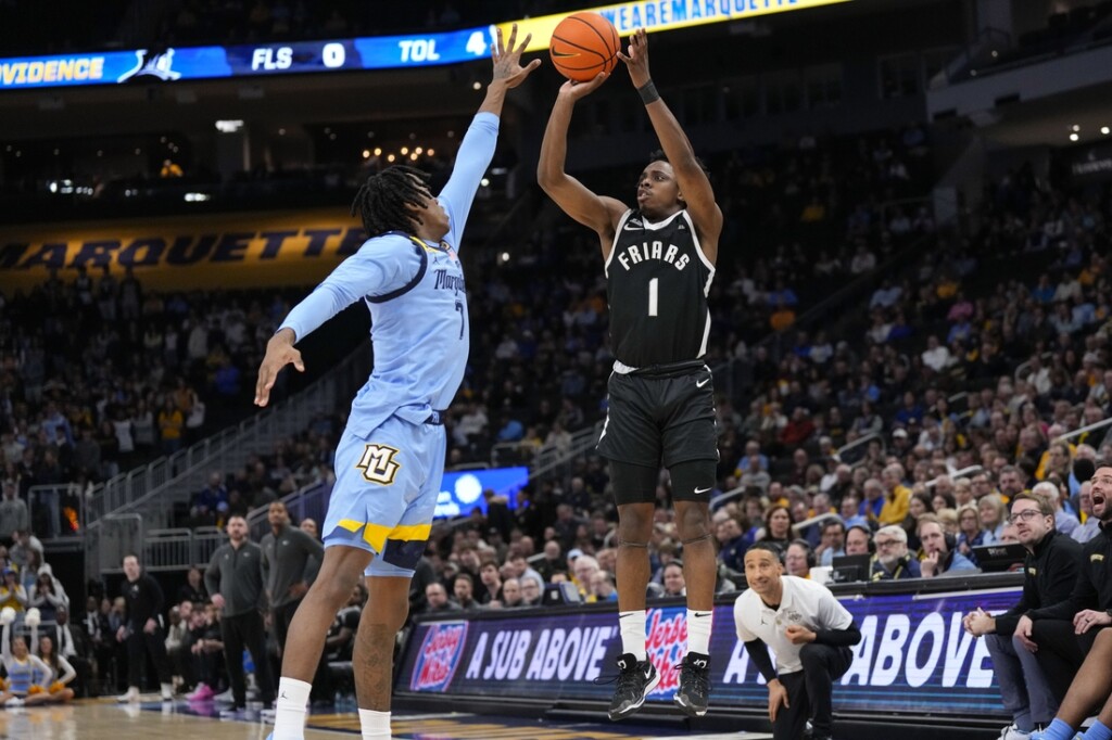 B990d58c0e1bac25265de27add4b263f