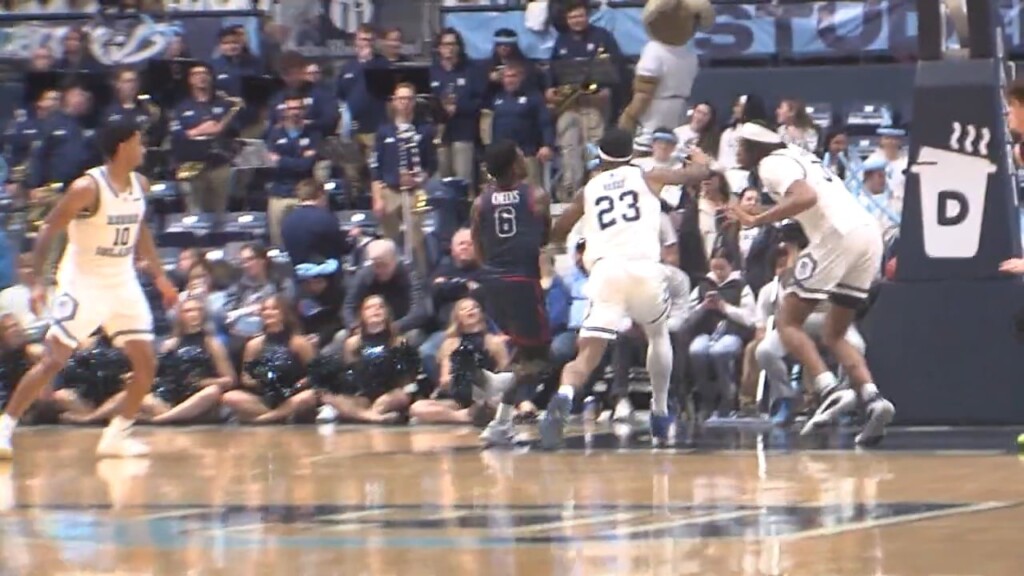 Uri Falls To Enoch Cheeks And Dayton In Kingston