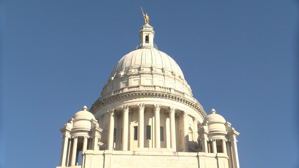 Ri Senator To Propose Media Literacy Bill For State Schools