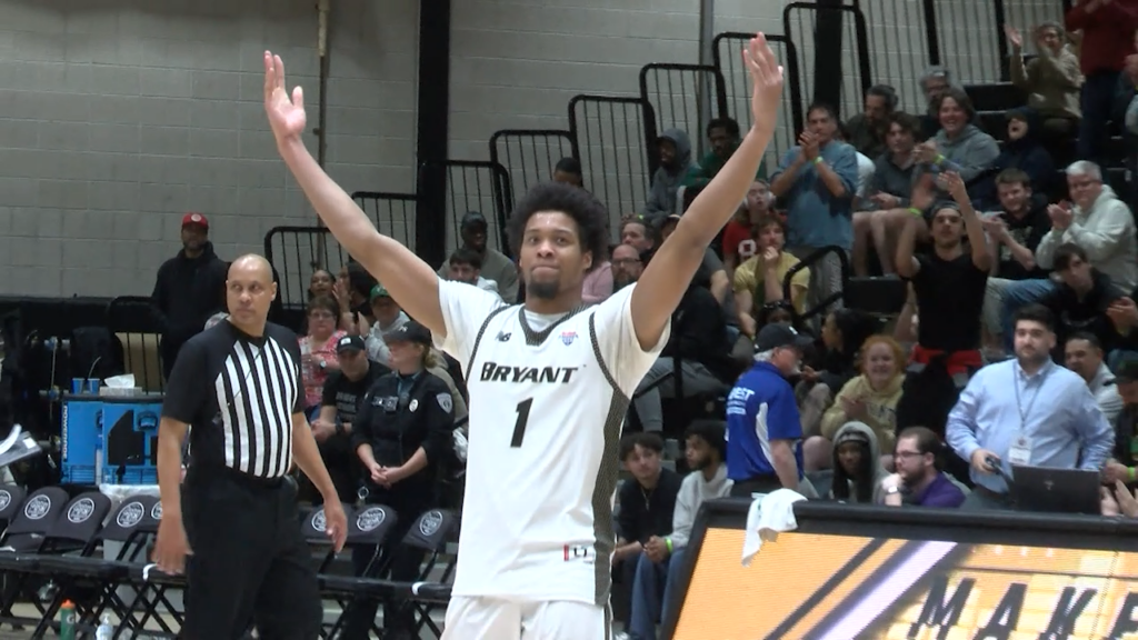 93444 Vo Bryant Albany Ae Semis Rv Ncoit00 01 20 38still001