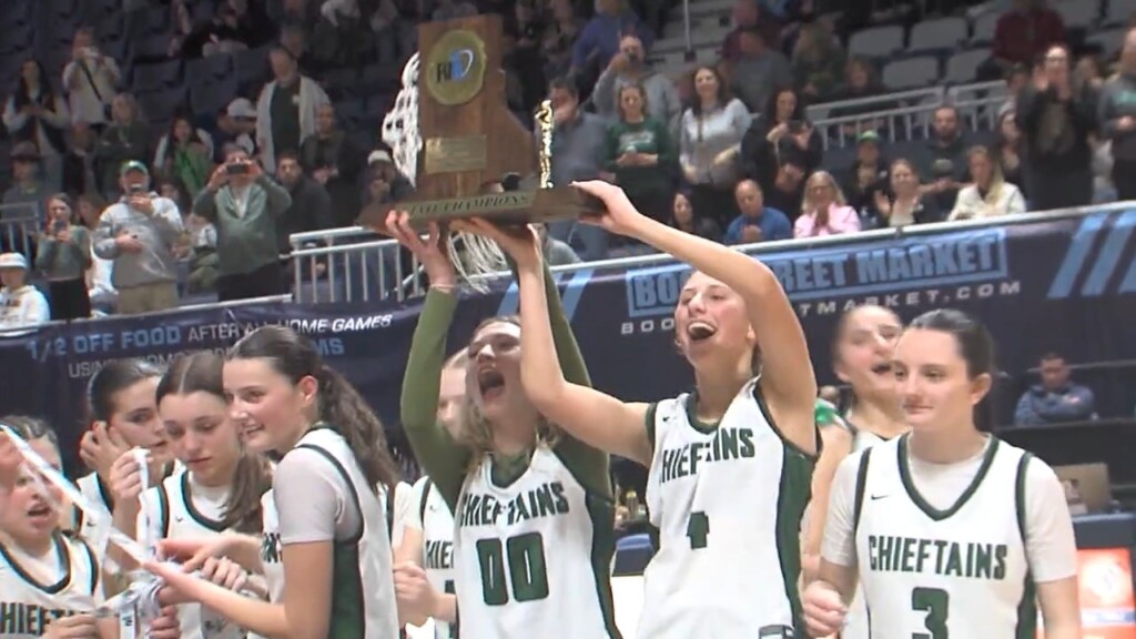 Ponaganset Outlasts Moses Brown In Ot To Take Home Riil Girls Basketball State Title