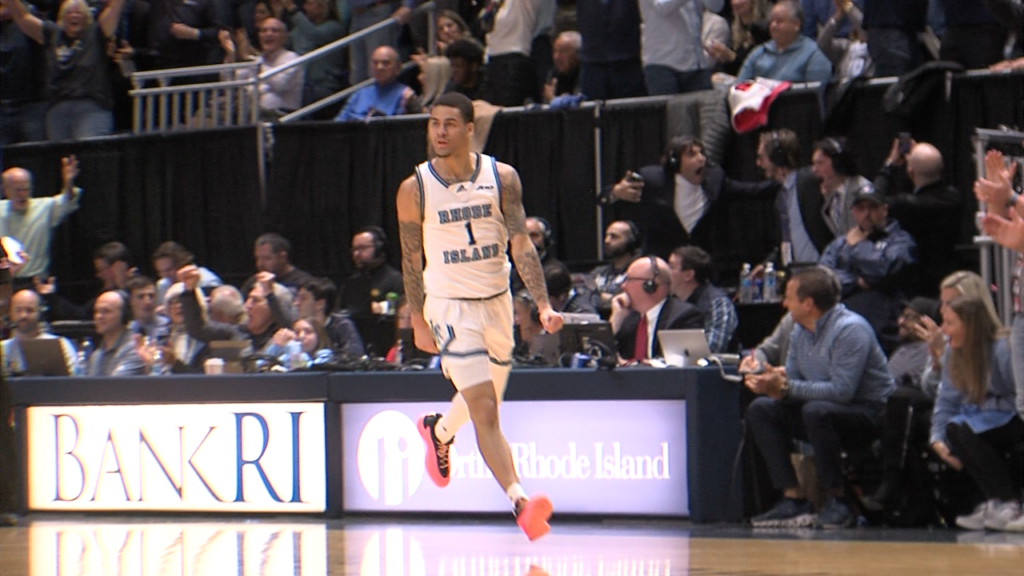 92987 Vo Uri Mbb V Senior Day Prep Isteele00 00 06 21still001