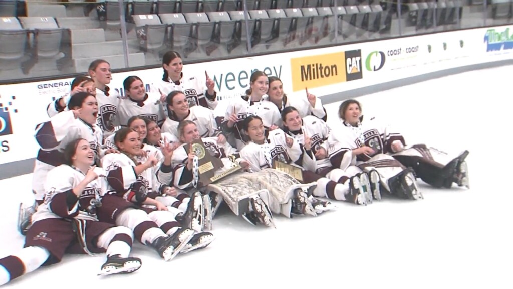 La Salle Shuts Out Scmb Co Op To Earn Riil Girls Hockey State Title