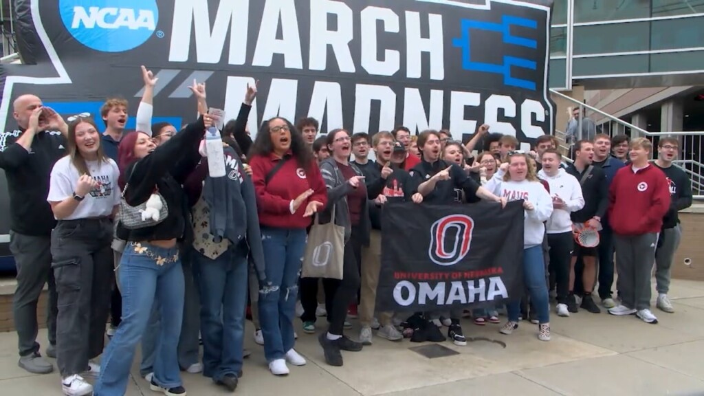 Fans Prepare For Mach Madness In Providence