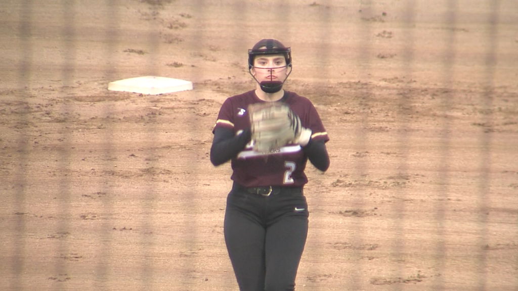 96794 Vo Tiverton Lincoln Sb V Isteele00 00 25 40still001