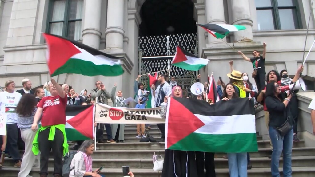 Tensions High During Palestinian Flag Raising In Providence
