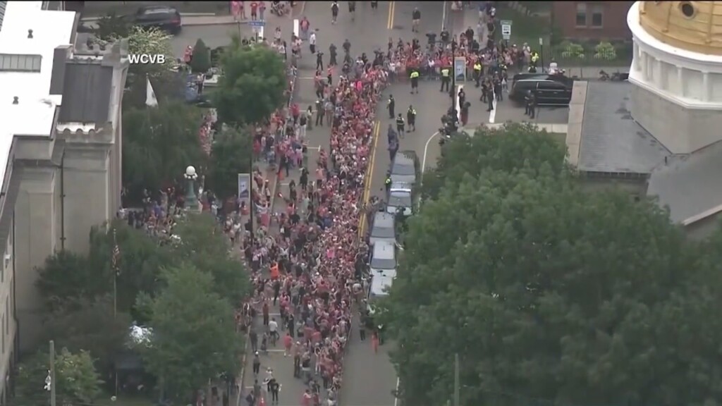 Read Supporters React After Not Guilty Verdict