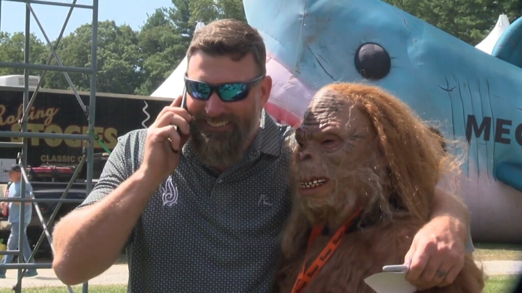 21st Annual Matt Light Celebrity Shootout Returns To Rhode Island Tuesday