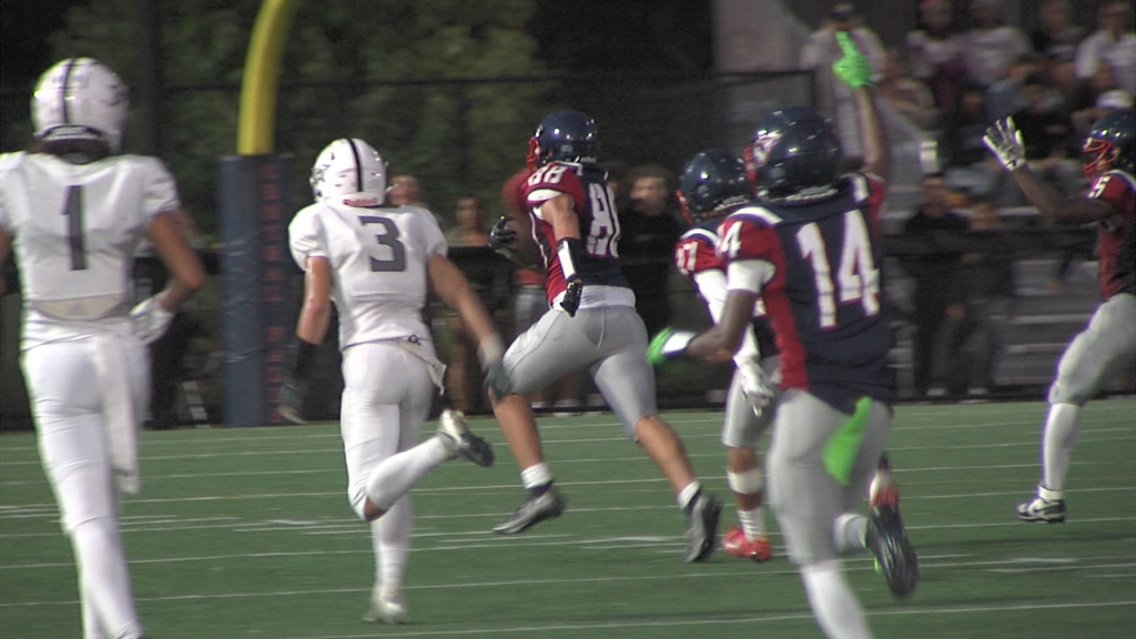 17089 Vo Pick Six Rv Davies Central Falls Fb Isteele00 00 35 40still001