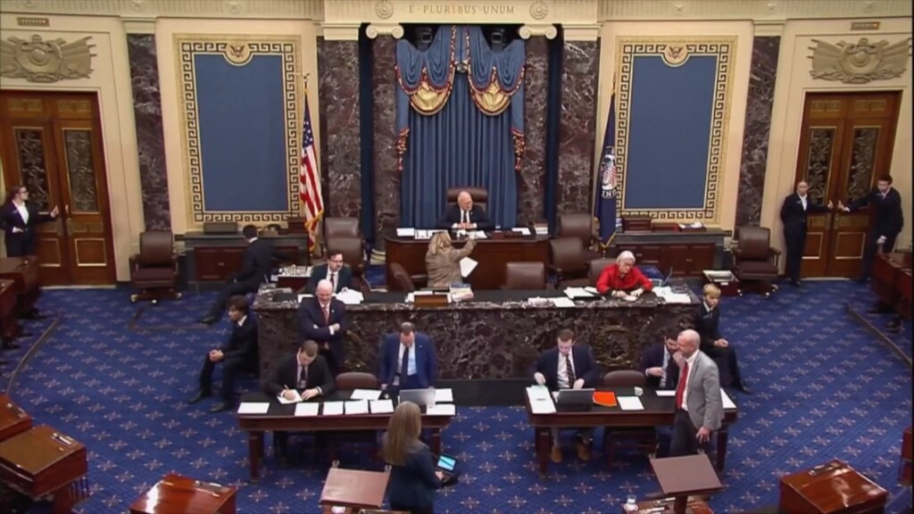 Senate Advances Bill To End Shutdown