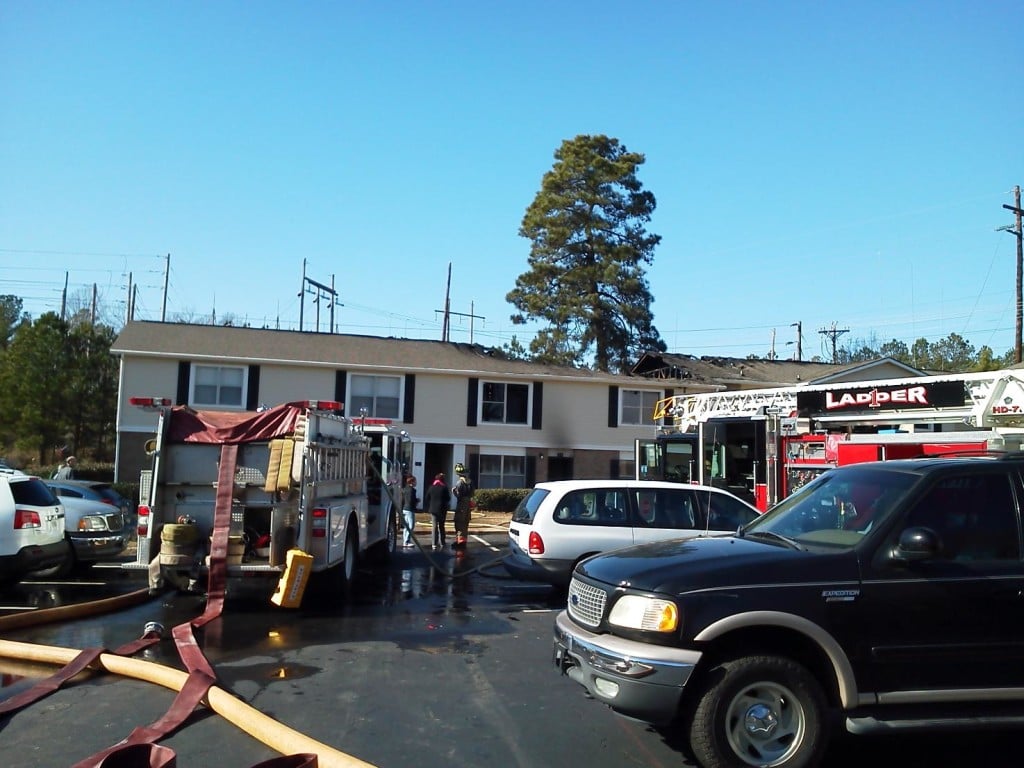 Apartment Fire Displaces Several Families Abc Columbia