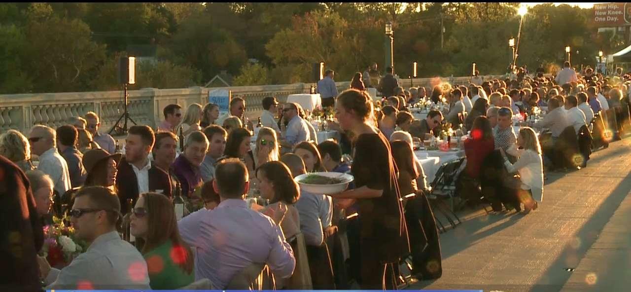 Gervais Street Bridge Dinner ABC Columbia