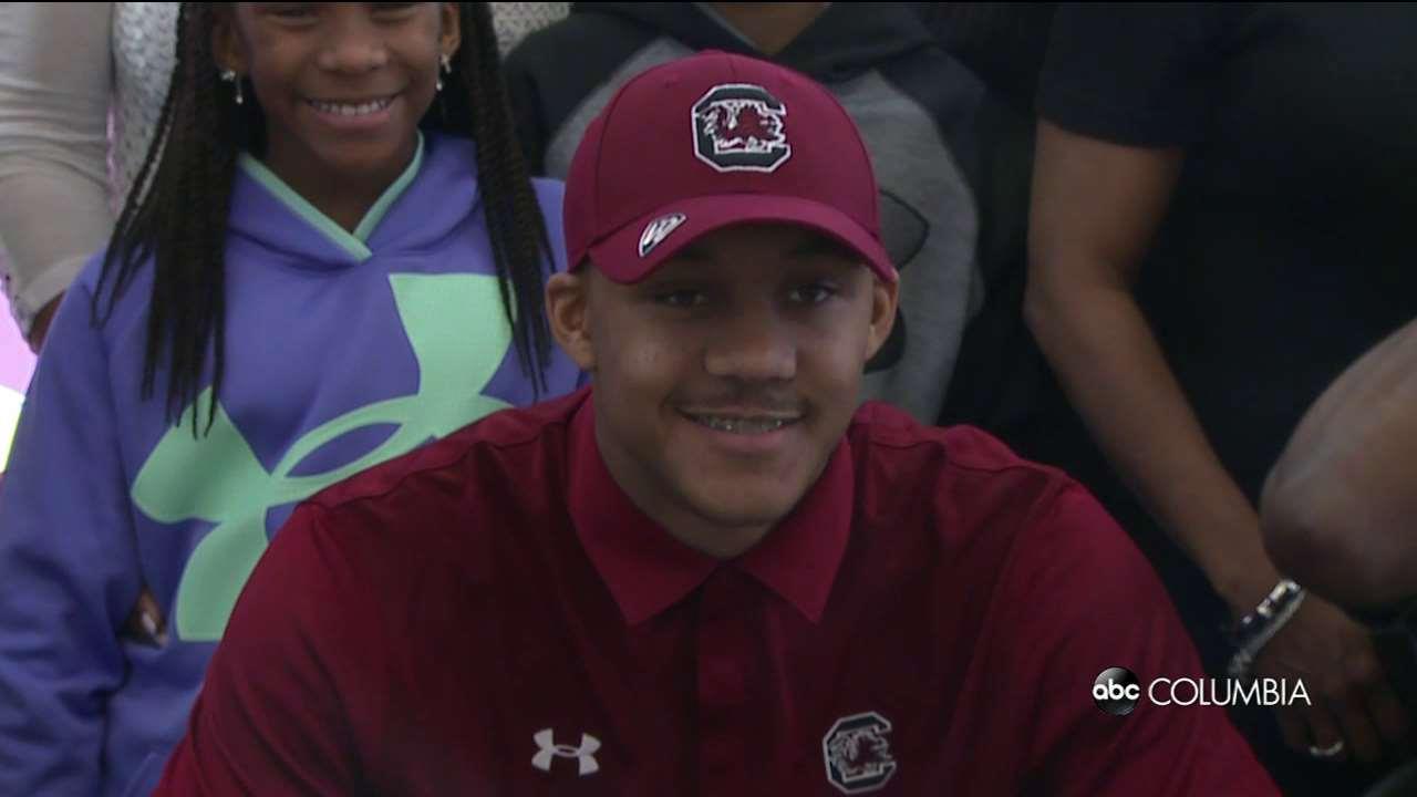 Damani Staley Picks South Carolina, Follows Footsteps of NFL Father Duce  Staley, News, Scores, Highlights, Stats, and Rumors