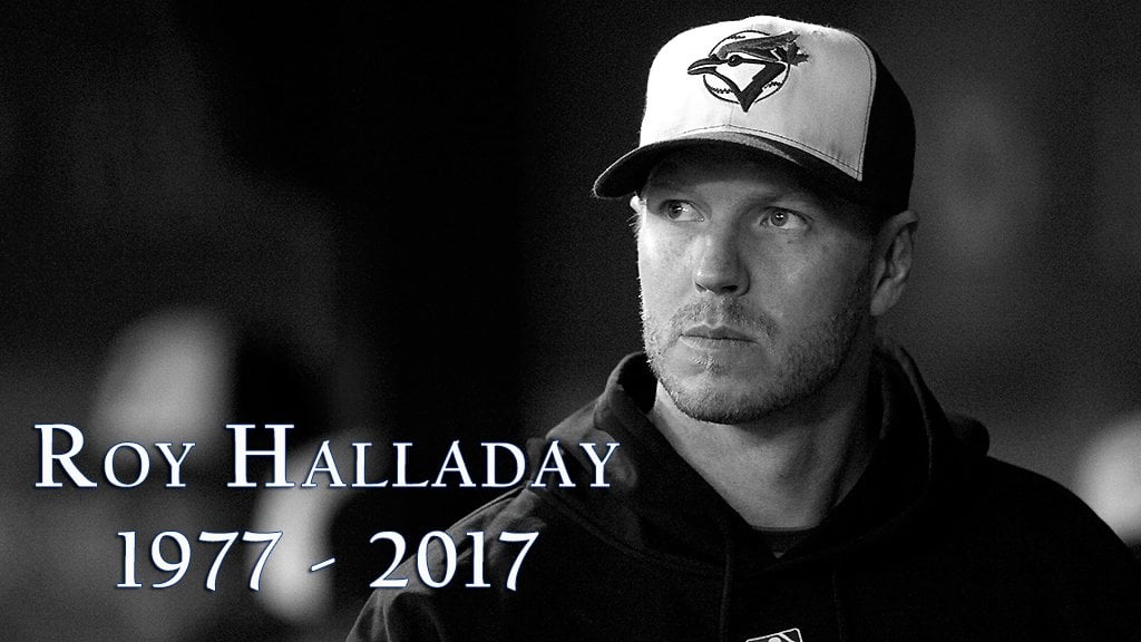 Roy Halladay dead: legendary pitcher perishes in plane crash, The  Independent