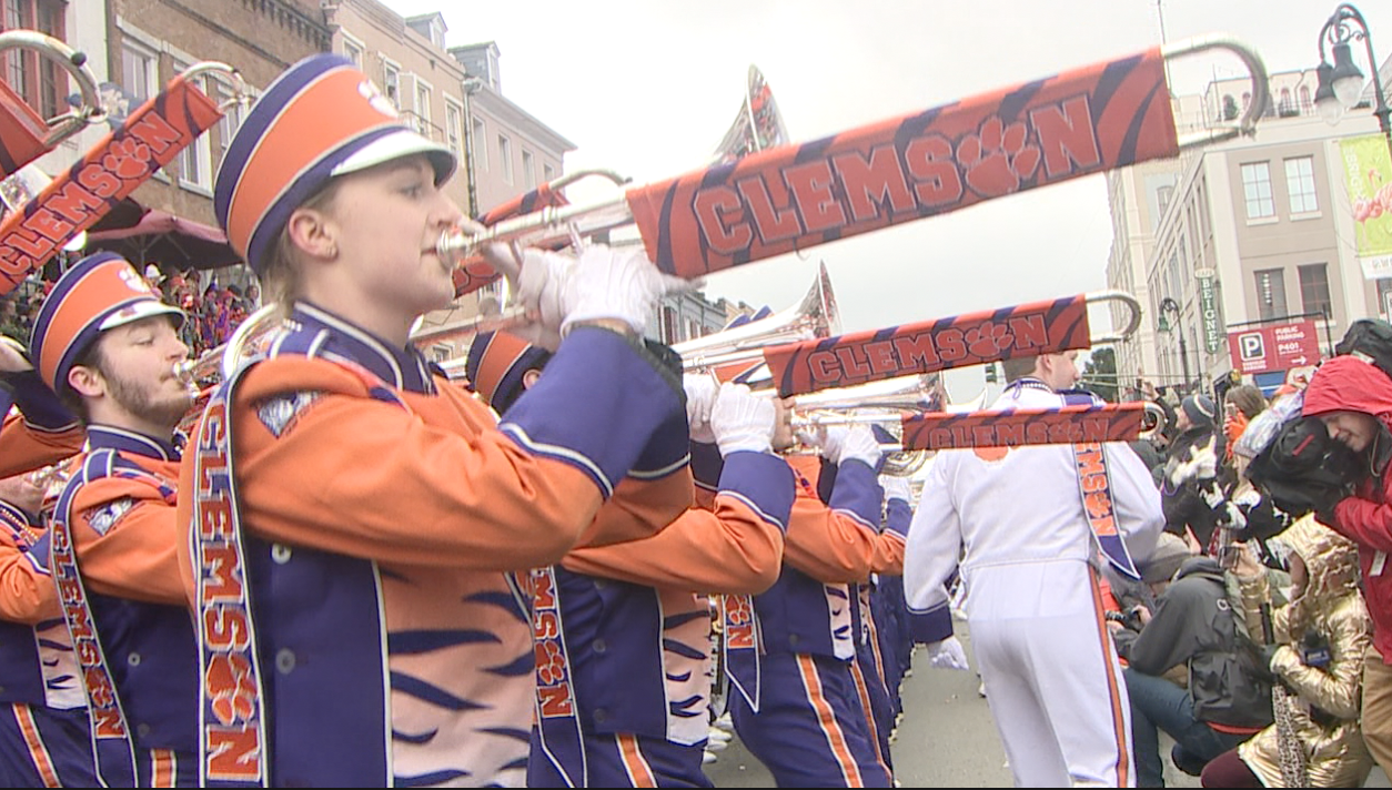 Sugar Bowl Parade thunders through The French Quarter ABC Columbia