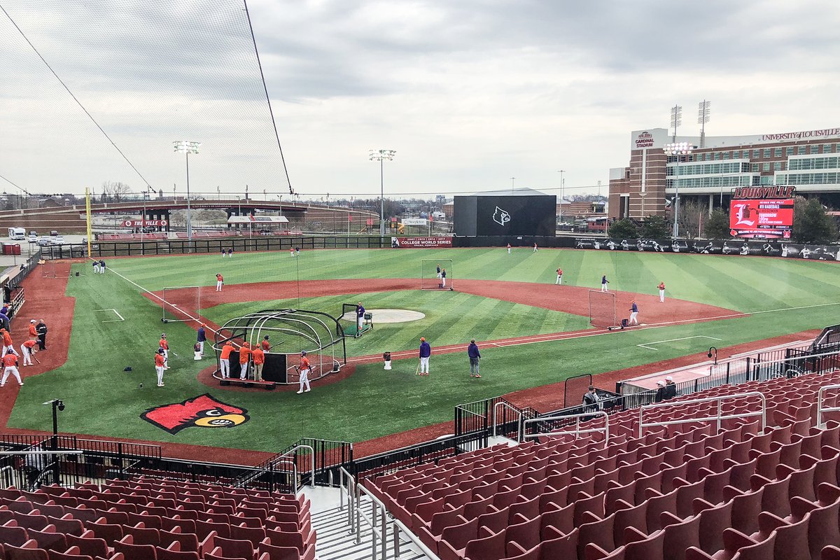 Clemson controls series opener at Louisville ABC Columbia