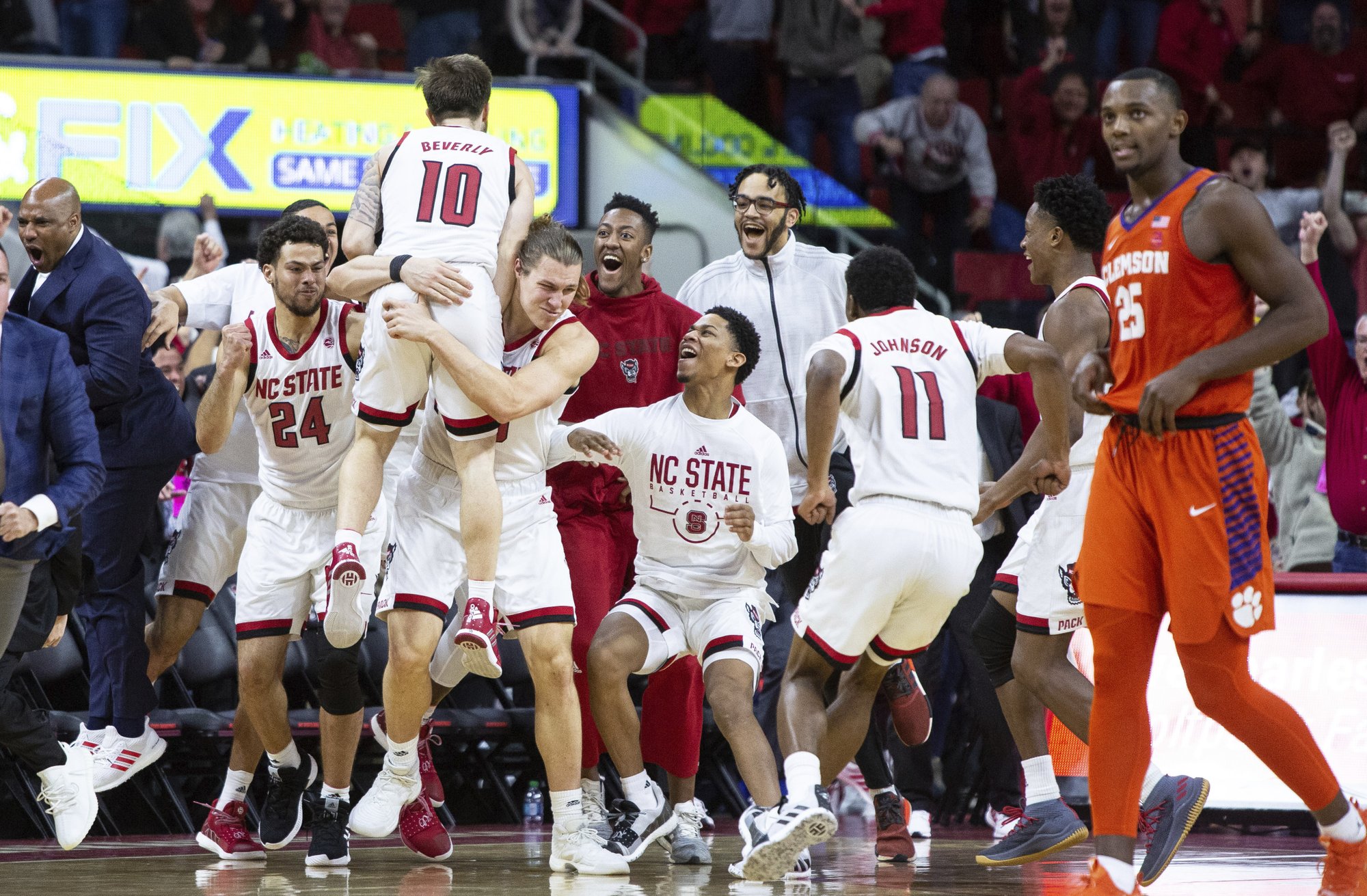 Clemson Beat at the Buzzer in Raleigh, 6967 ABC Columbia