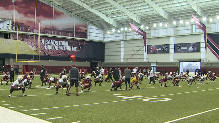 Gamecocks spring practice wide shot