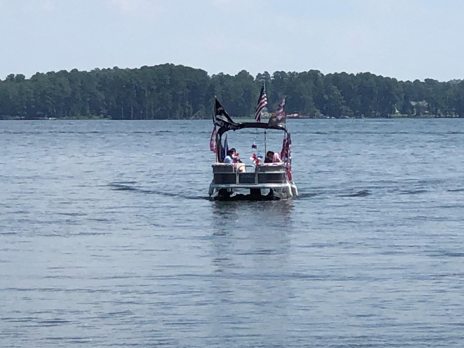 Trump Boat Parade takes to waters of Lake Murray ABC Columbia