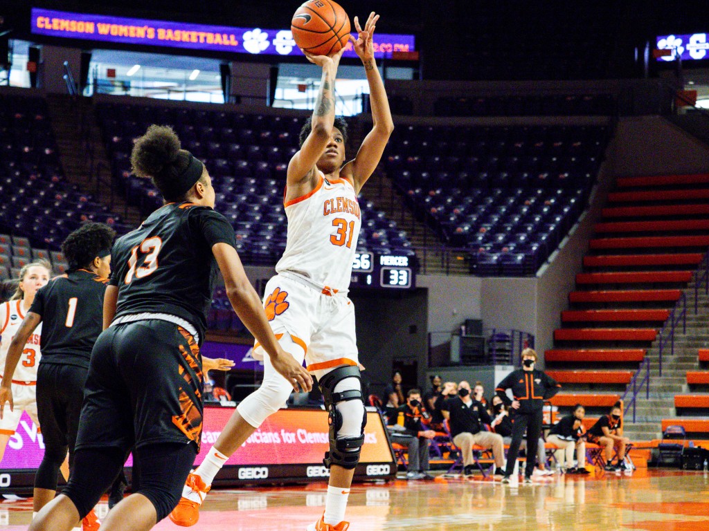 39 120220 Wbb Mercer Ld
