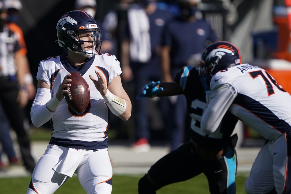 Panthers Fall To Broncos