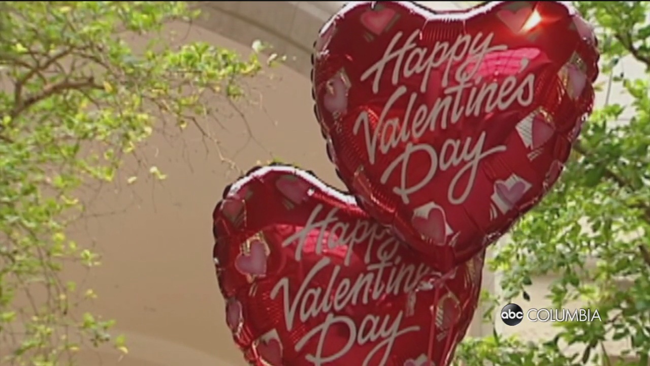 Consumer News: Valentine's Day spending, heart-shaped doughnuts and a "Wayne's World" reunion! - Vimarsana News