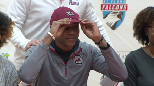 Eriq Rice Signs With South Carolina As Pwo
