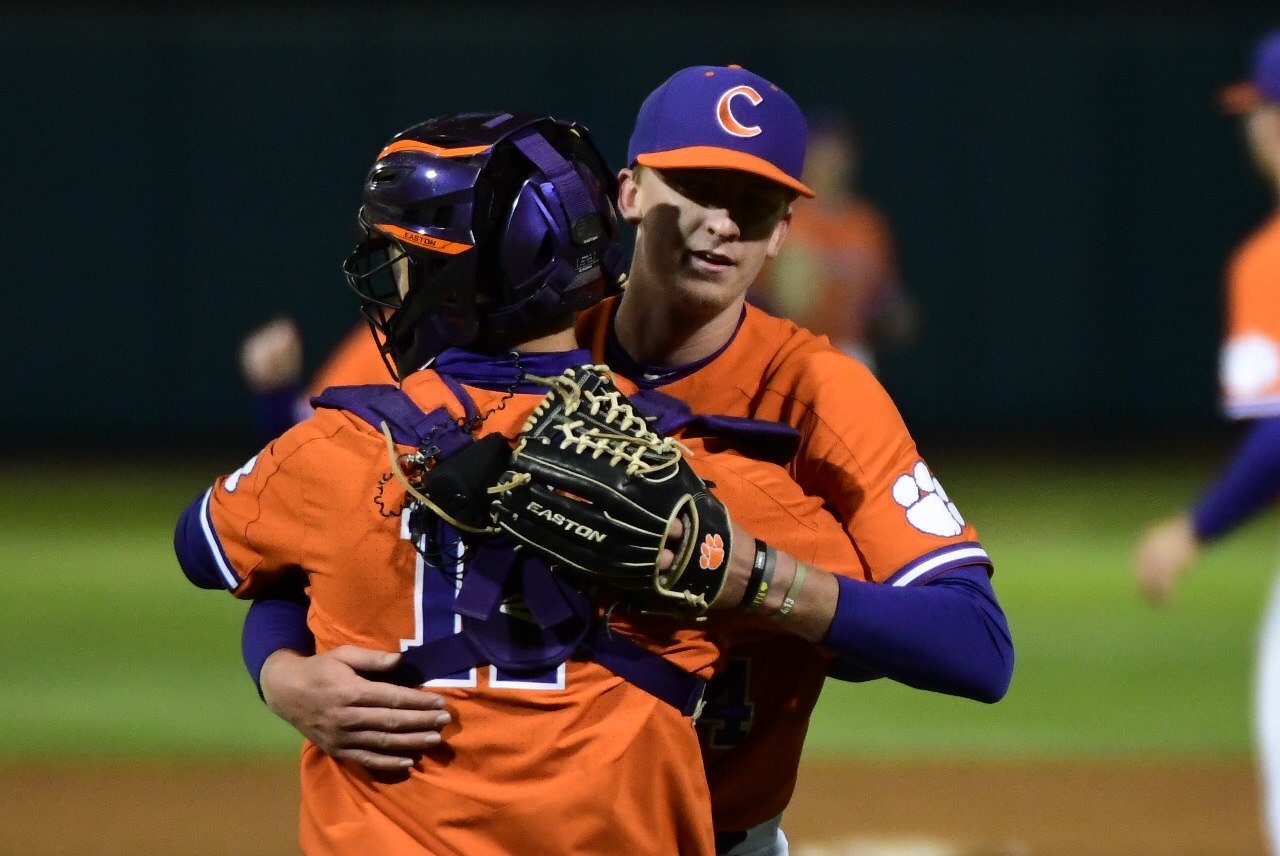 Clemson Baseball Rallies To Defeat Nc State 10 6 Abc Columbia 7113