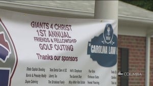 Former Gamecocks Tee It Up For Good Cause