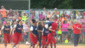 Le Wins Game One Of 4a Softball Championship