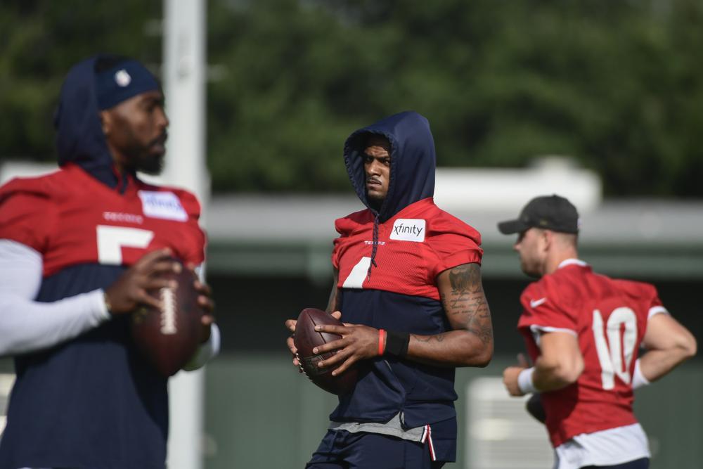 Deshaun Watson Returns To Texans Practice