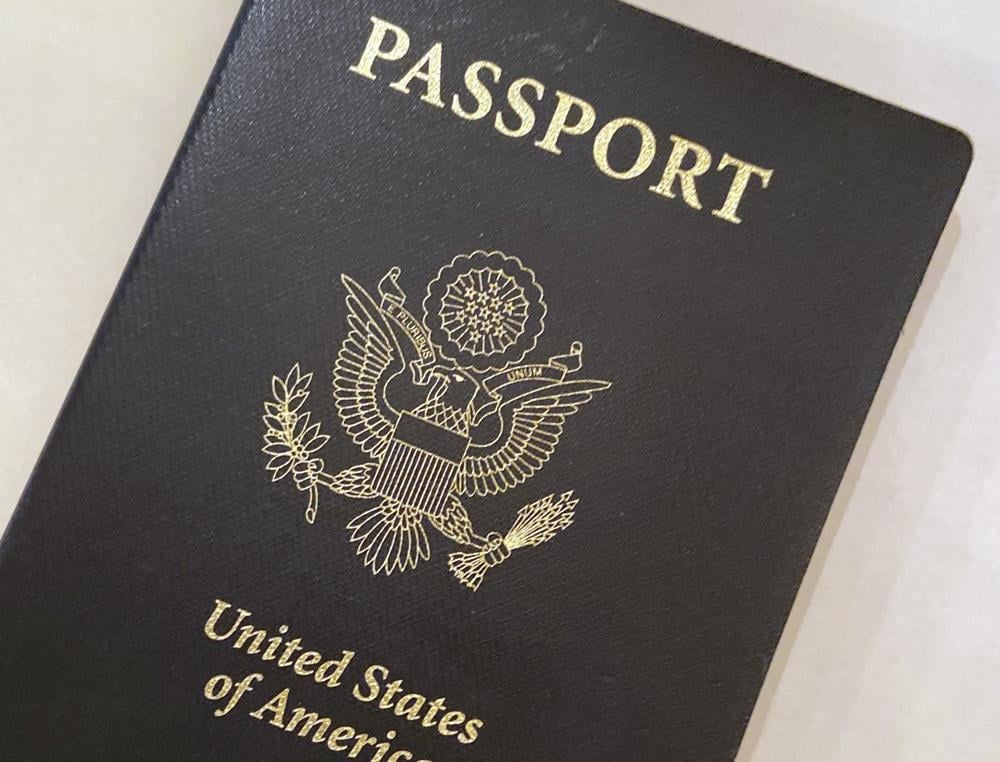 Passport Ap 1027