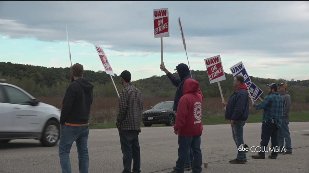 John Deere Strike
