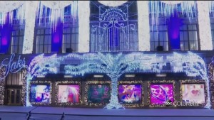 Holiday Windows Are Back