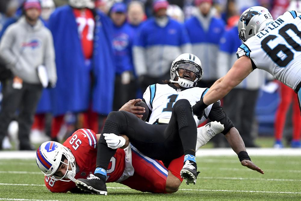 Bills end two-game skid with 31-14 win over spiraling Panthers