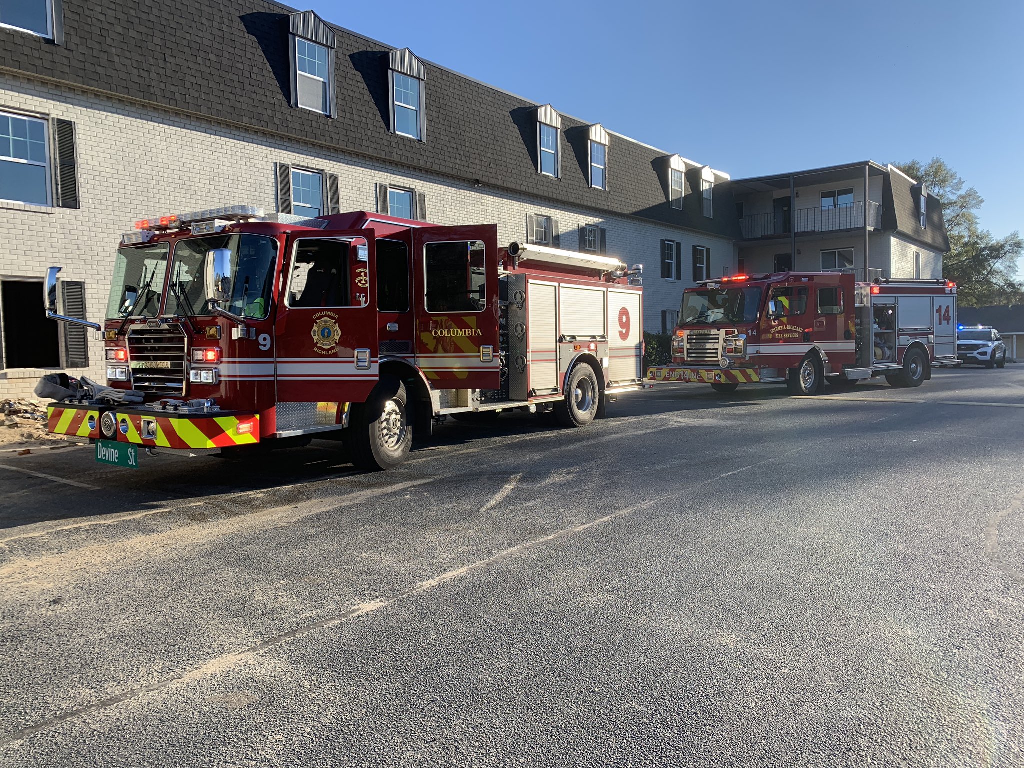 Columbia Fire crews respond to apartment fire in Forest Acres - ABC ...