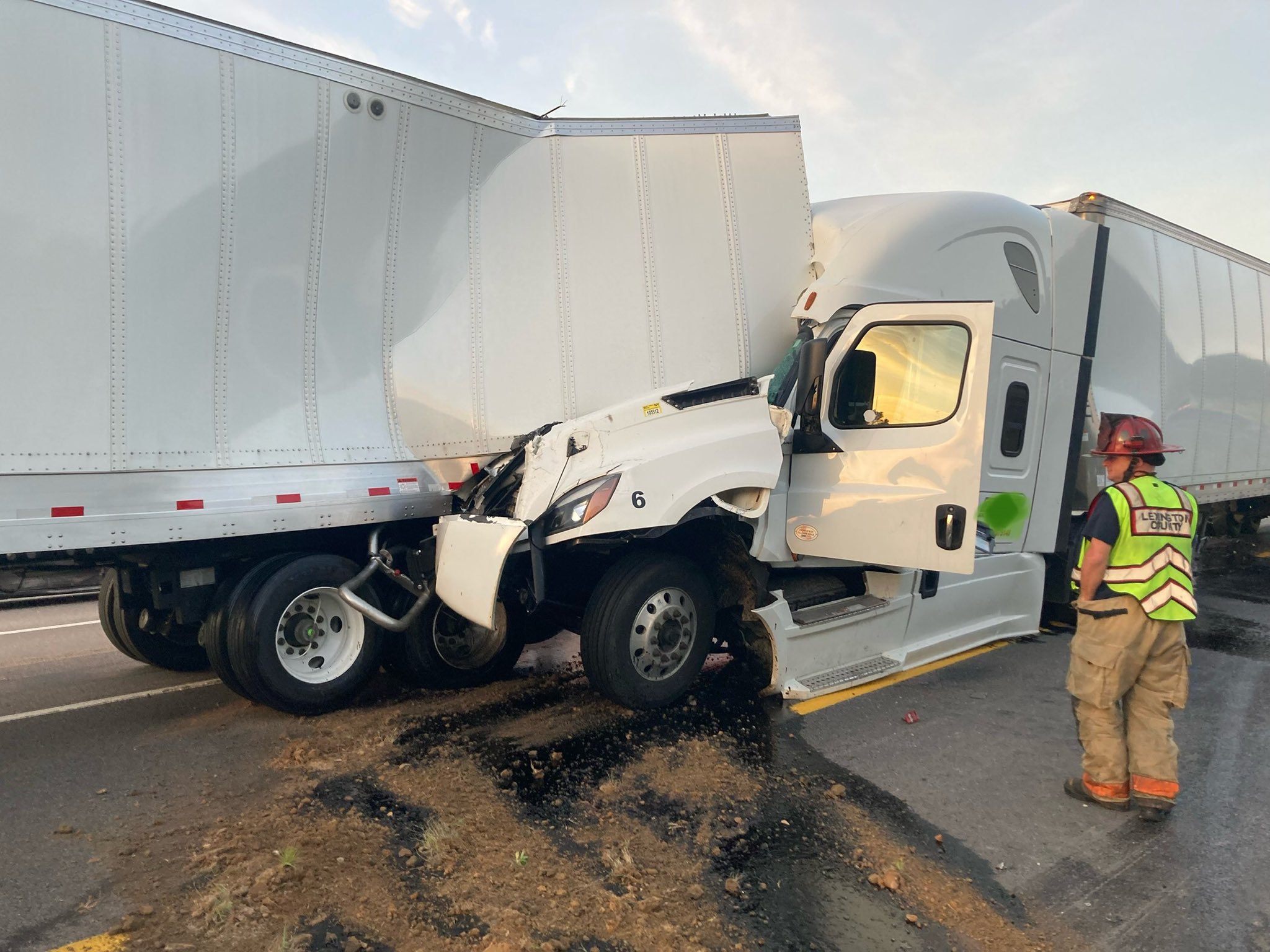 At least two injured in multivehicle wreck on I20 at Longs Pond Road