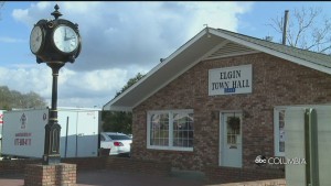 Elgin Quake Pkg Alex Live