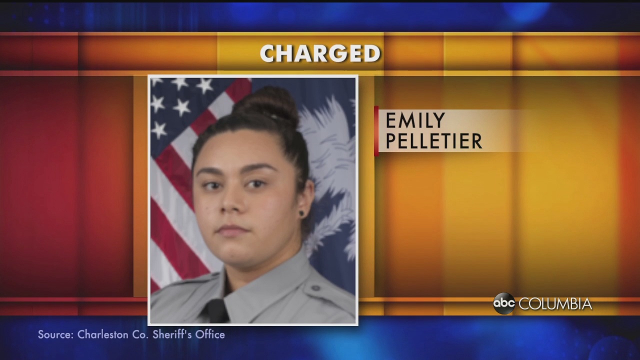 Deputy charged with reckless homicide in crash that killed 3 - ABC Columbia