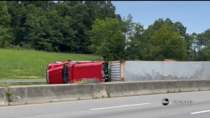 I20 Tractor Trailer Lee 6pm