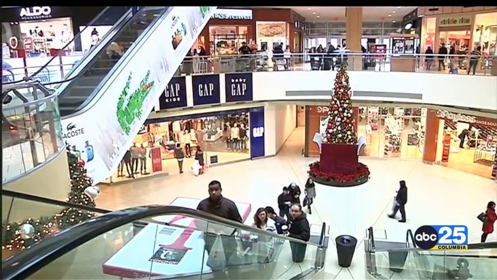 Holiday Sales Expected To Rise